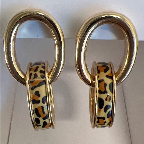 True to Form | Leopard Earrings - Picture 7 of 7